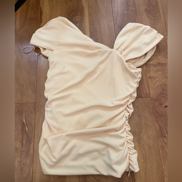 ZARA Asymmetrical Yellow Top - Picture 1 of 4